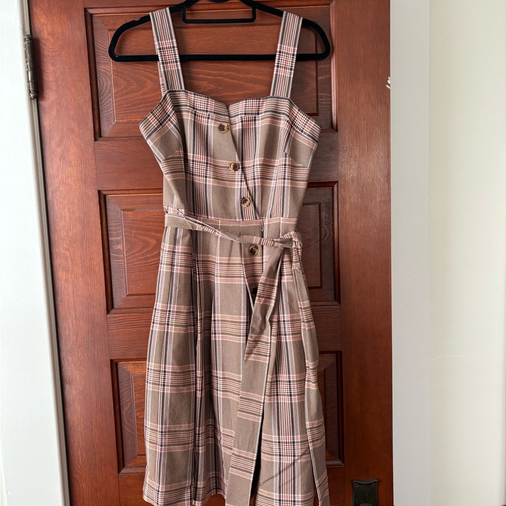 Gal Meets Glam - Madison Plaid Sleeveless Dress with Belt